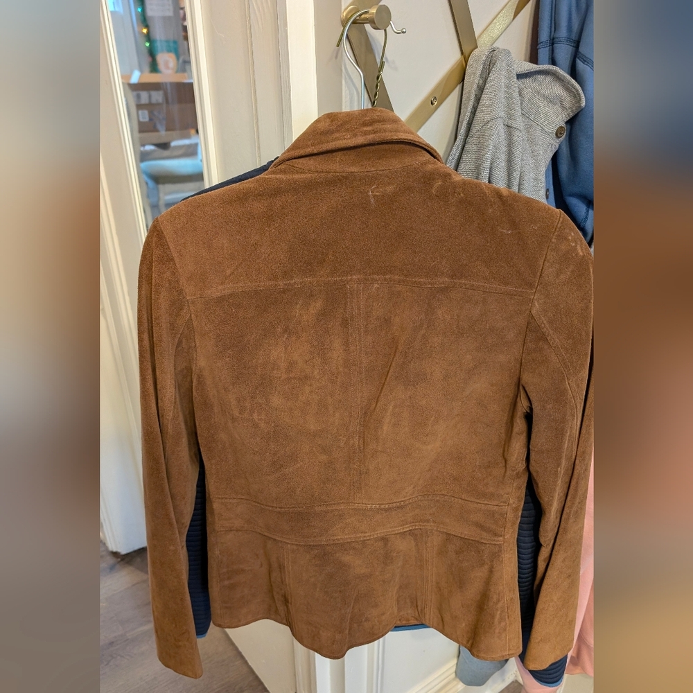 Banana Republic Women’s Chestnut Brown Suede Jtk - Picture 4 of 4